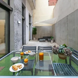Chic And Modern In Gracia Barcelone