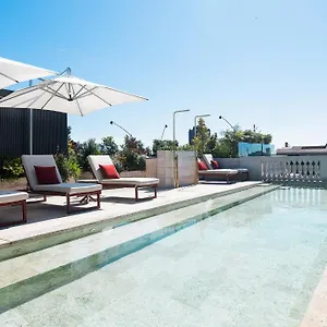 Almanac Hotell